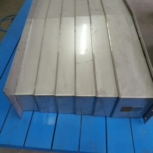 Изработка на нова защита за обработващ център VMC 850E 2 Изработка на нова защита за обработващ център VMC 850E 2